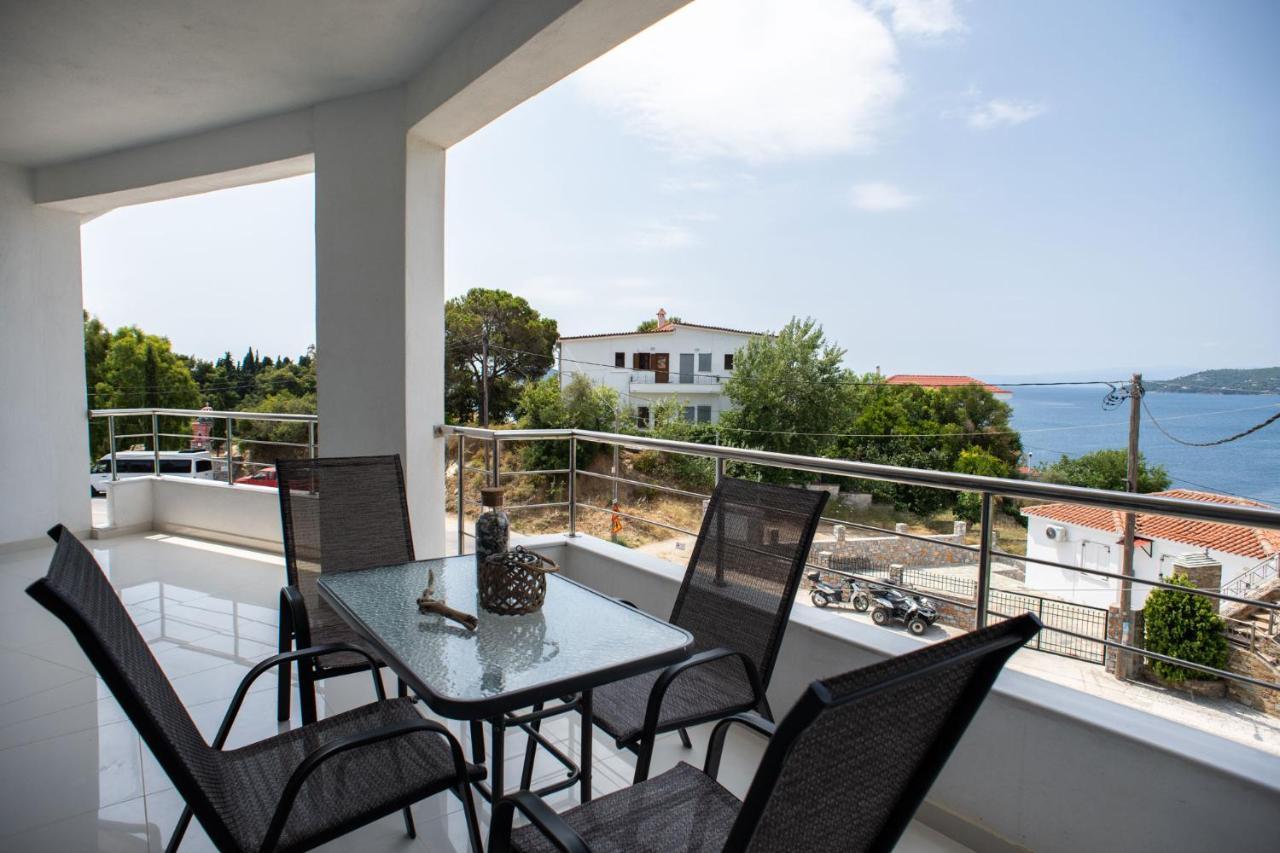 Iridanos Apartments Skiathos Exterior foto